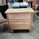 Petite commode chêne pieds compas