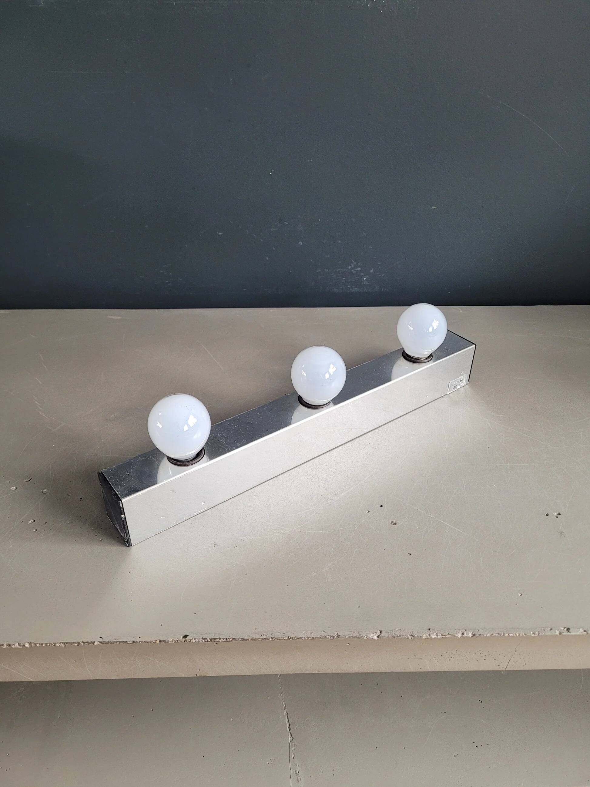 Erco 3-light wall lamp - Ref 954