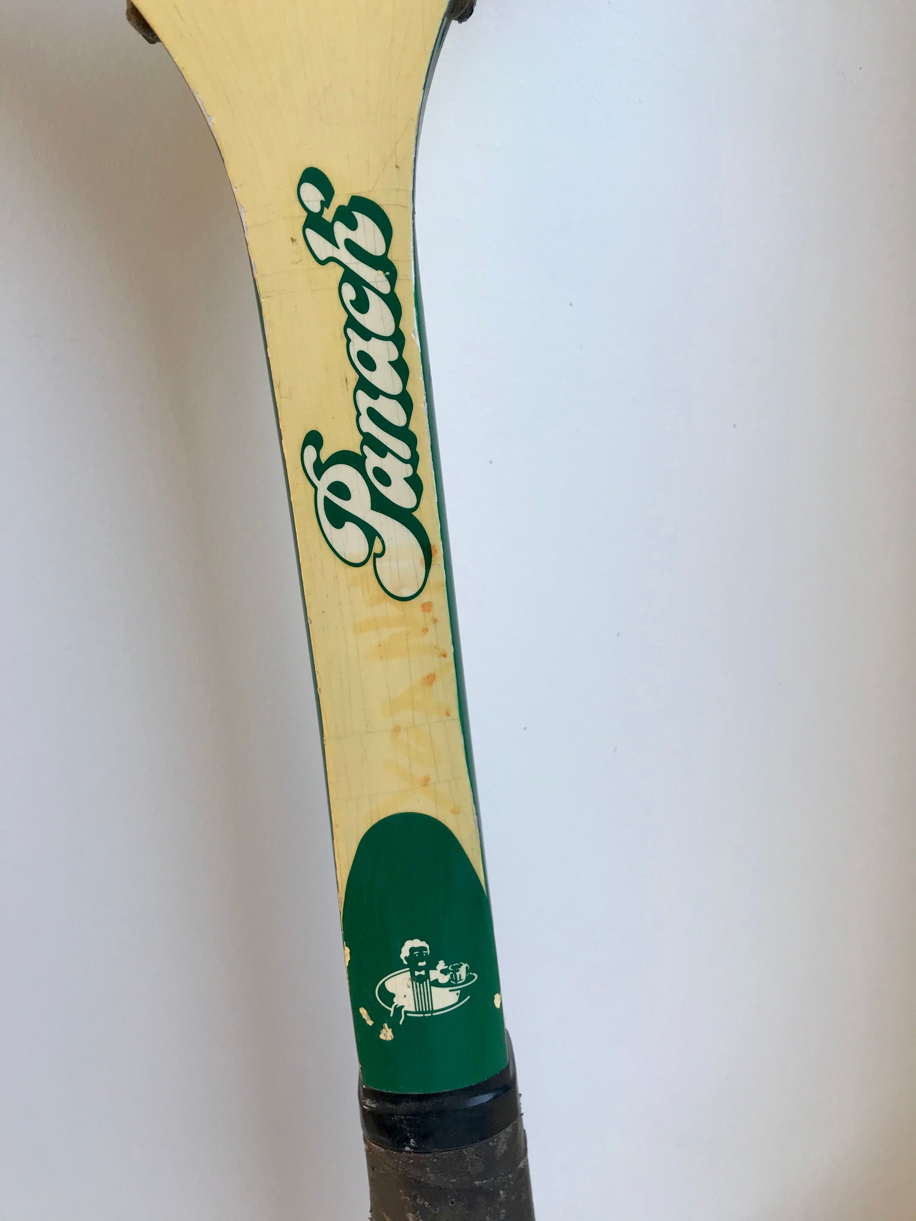 Panach' 70s green tennis racket