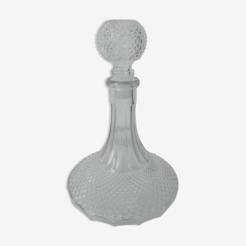 Chiseled glass decanter