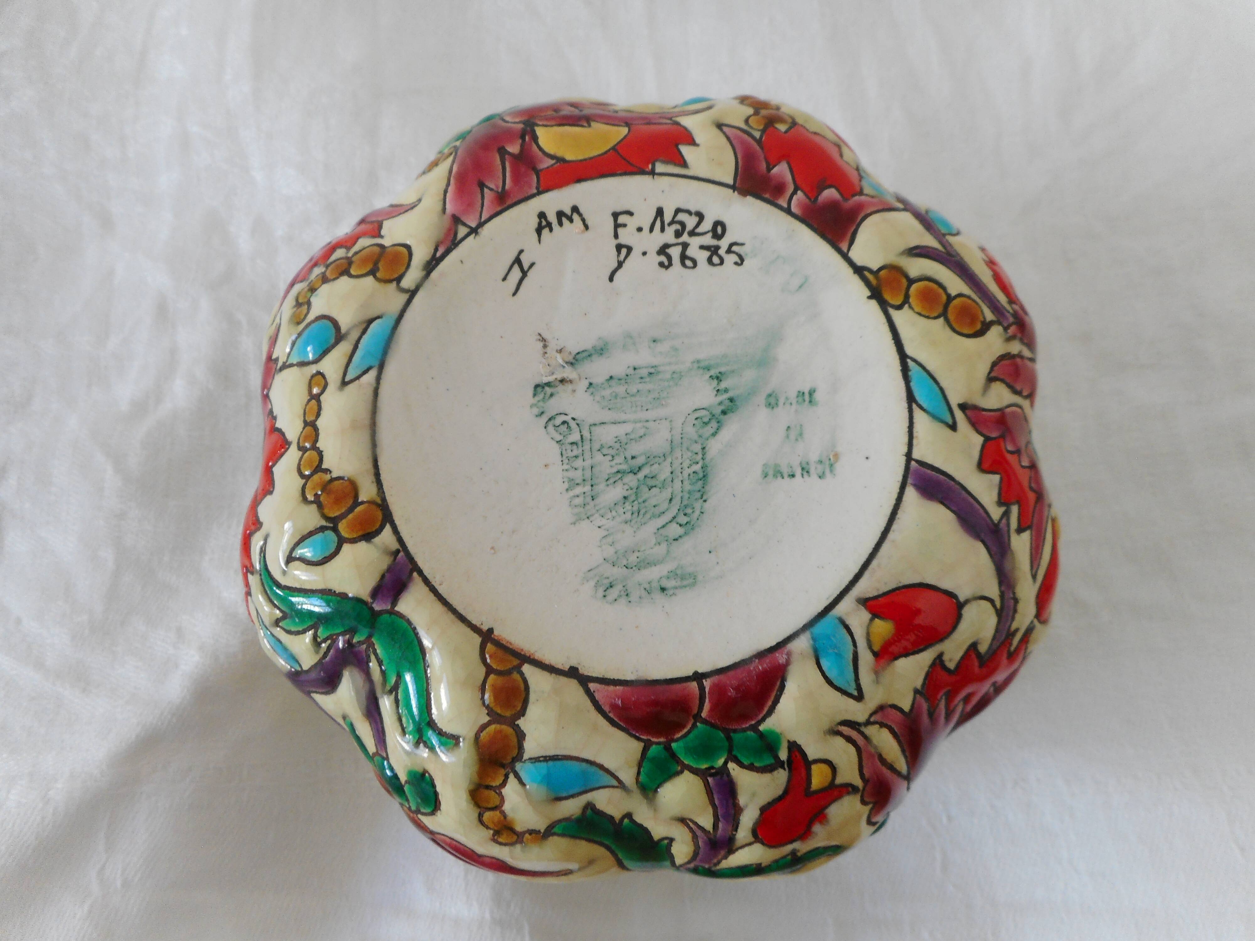Longwy earthenware pocket tray