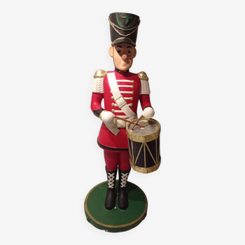 Former Soldier with drums 160 cm high on base
