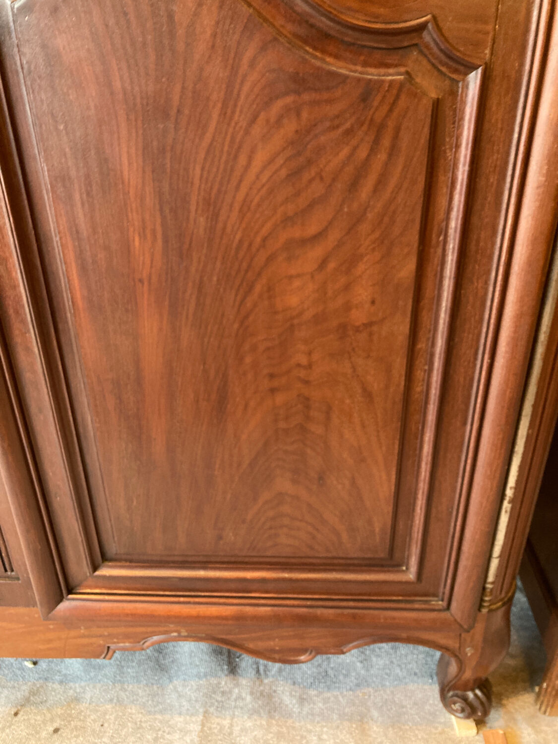 Armoire Louis XV de port