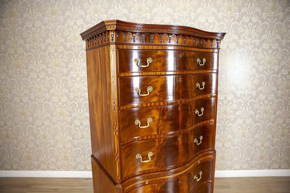 Antique Dresser with Shellac, 1890s