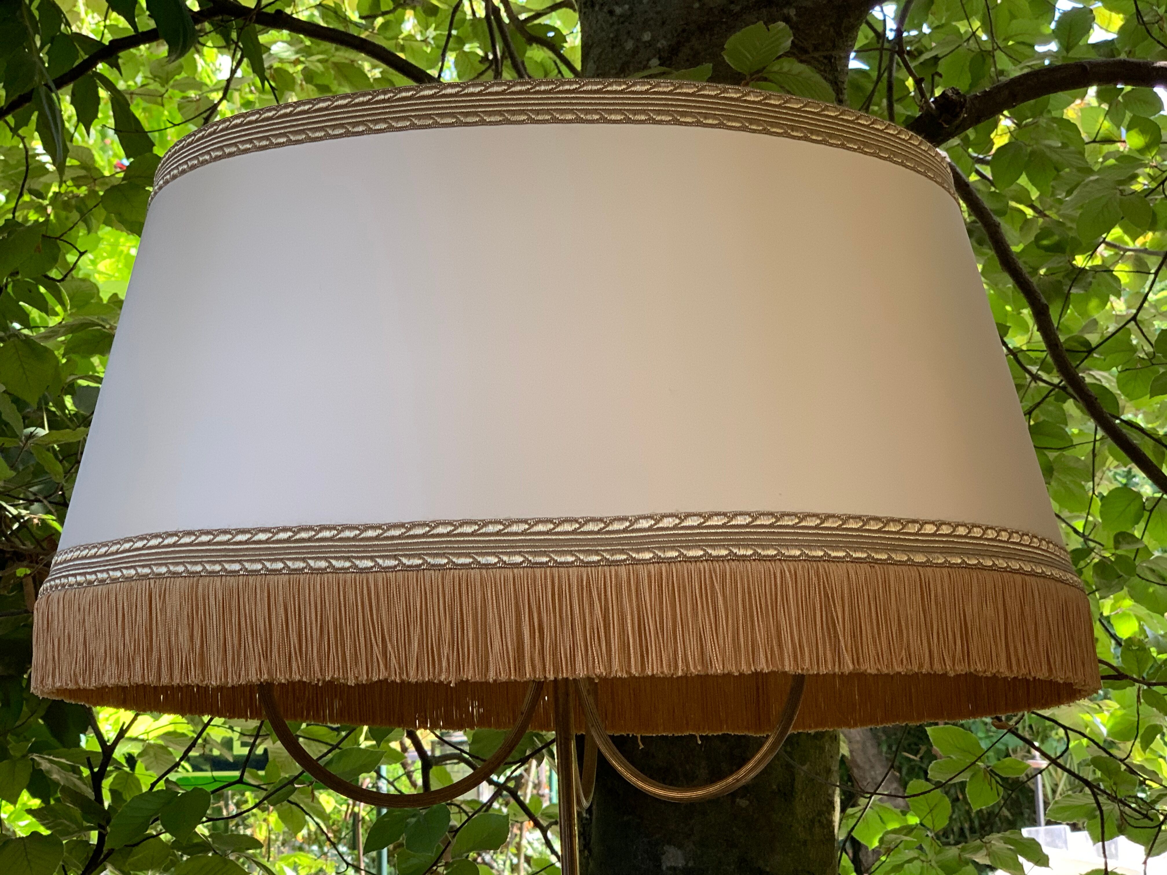 Pair of tripod lampposts 1960