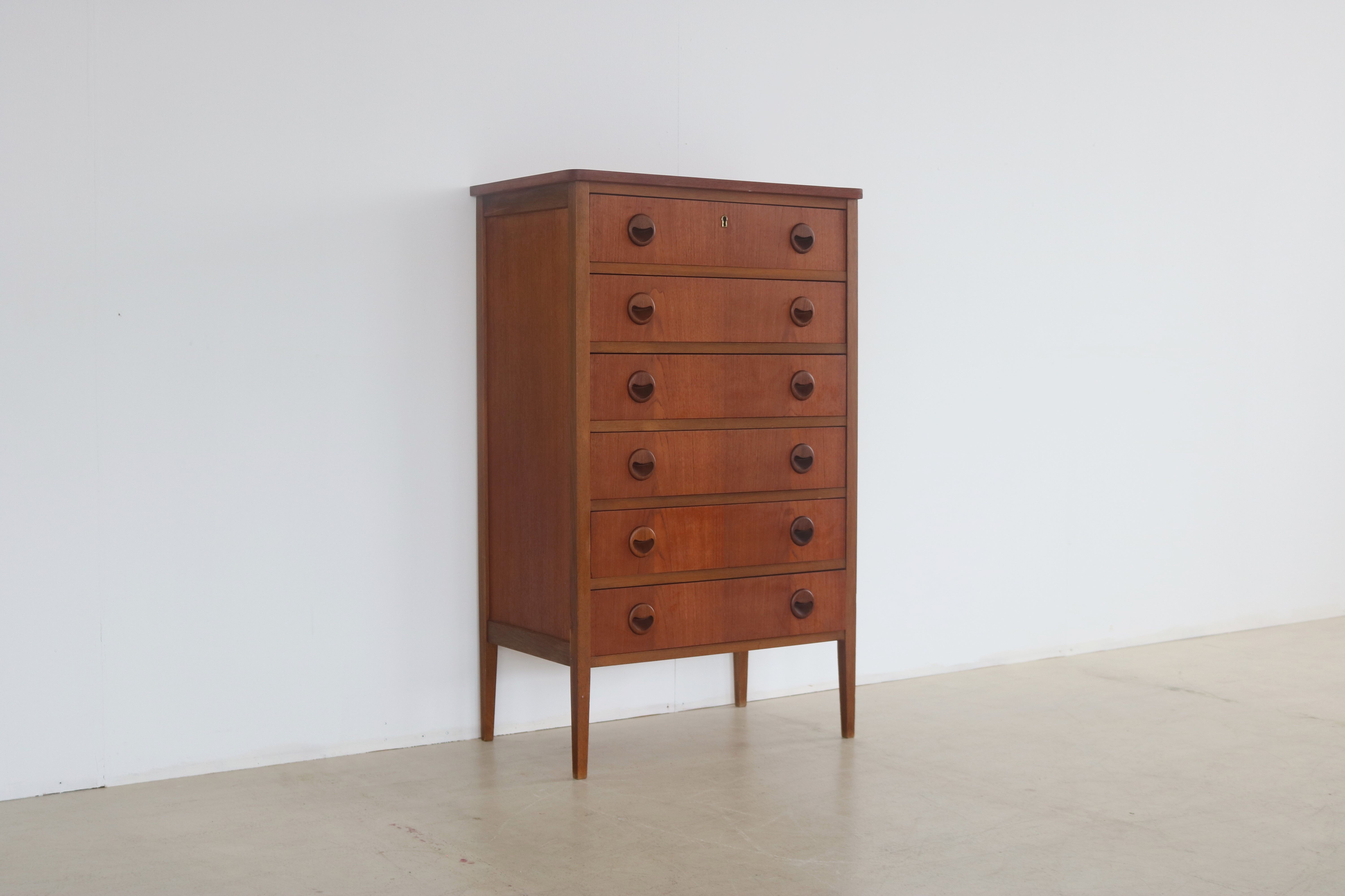 vintage teak chest of drawers