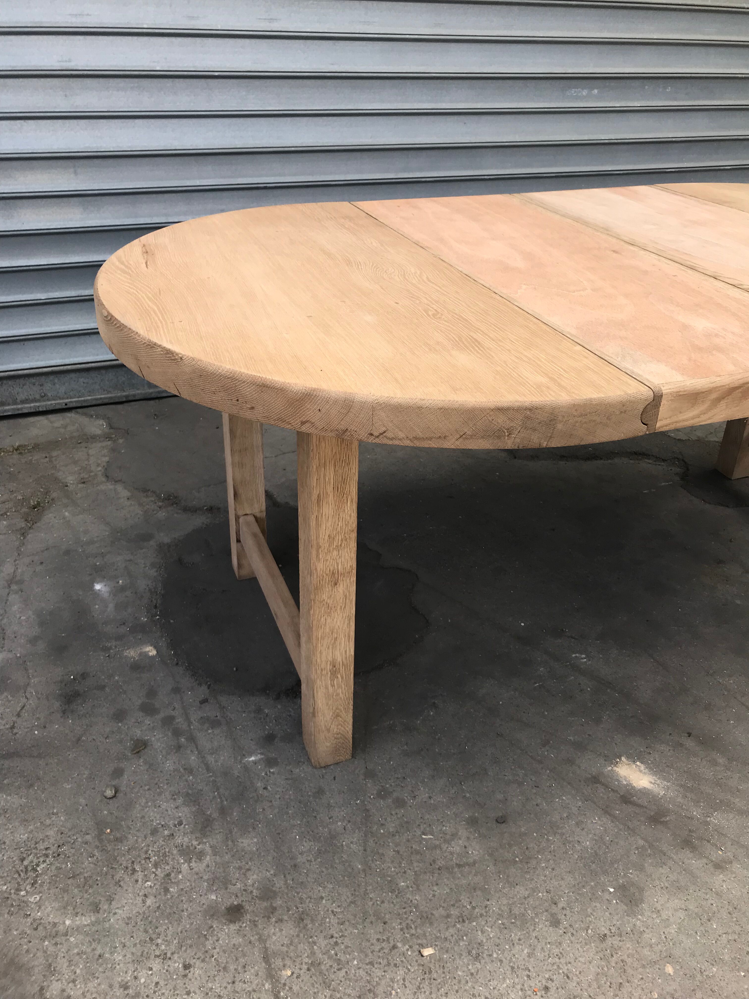 Table 4 to 8 people