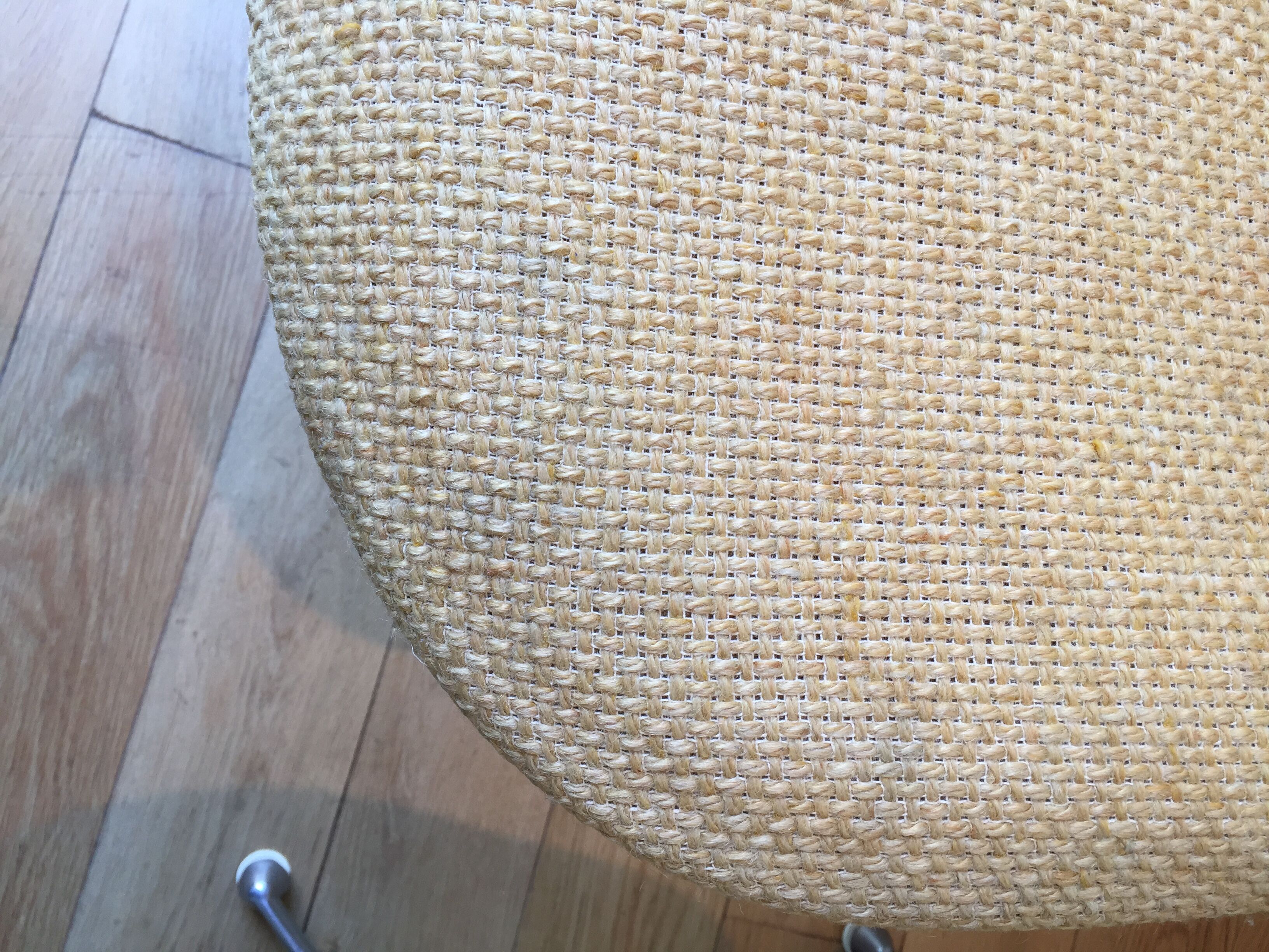 Set of 4 chairs the Fonda by Charles and Ray Eames, woolen yellow straw 1960-1970