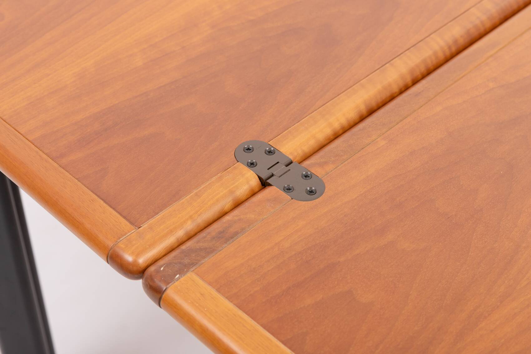 Table à manger vintage pliable en noyer, design italien, 1980