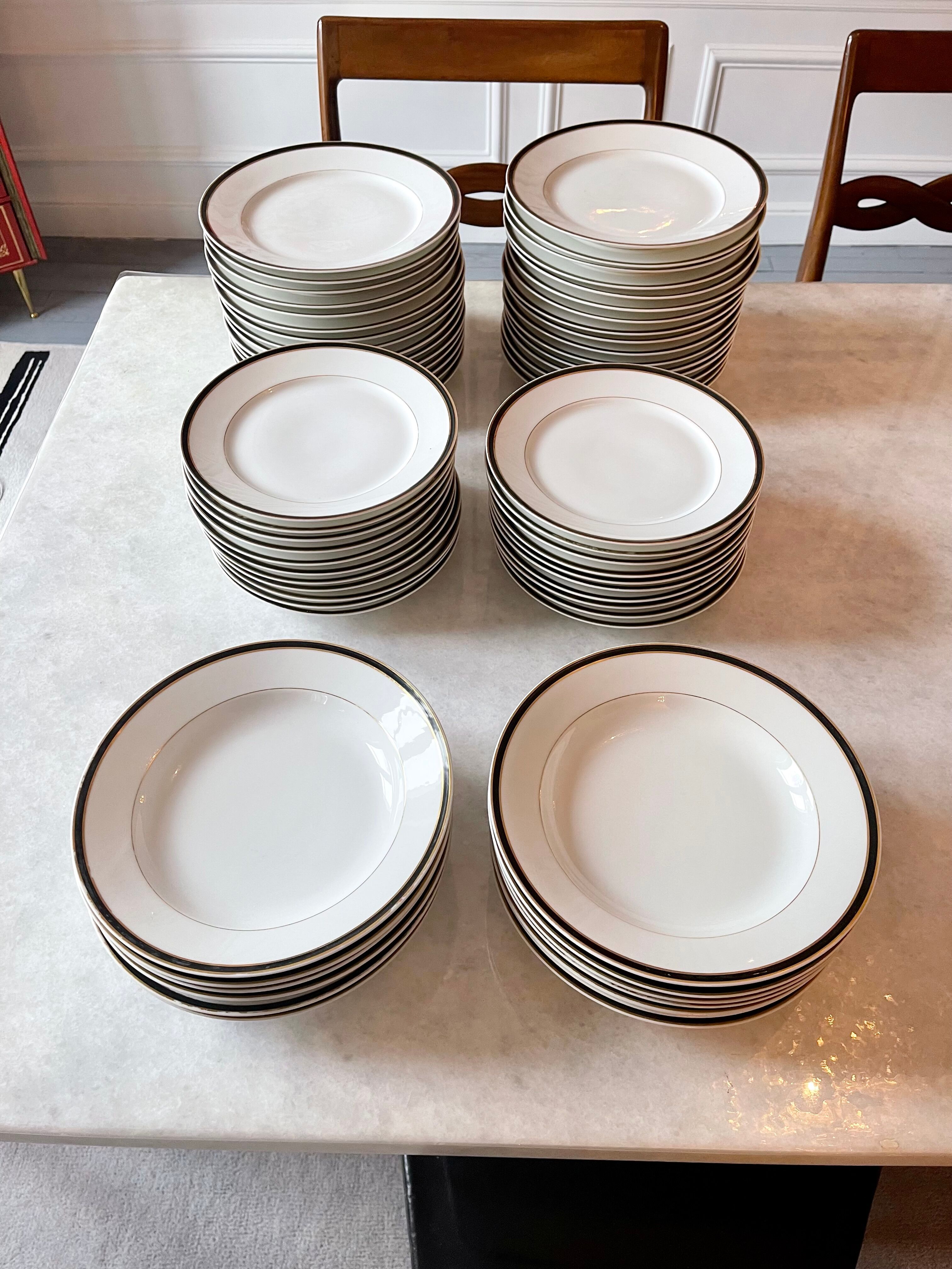 Table service in porcelain ch pillivuyt 81 pieces