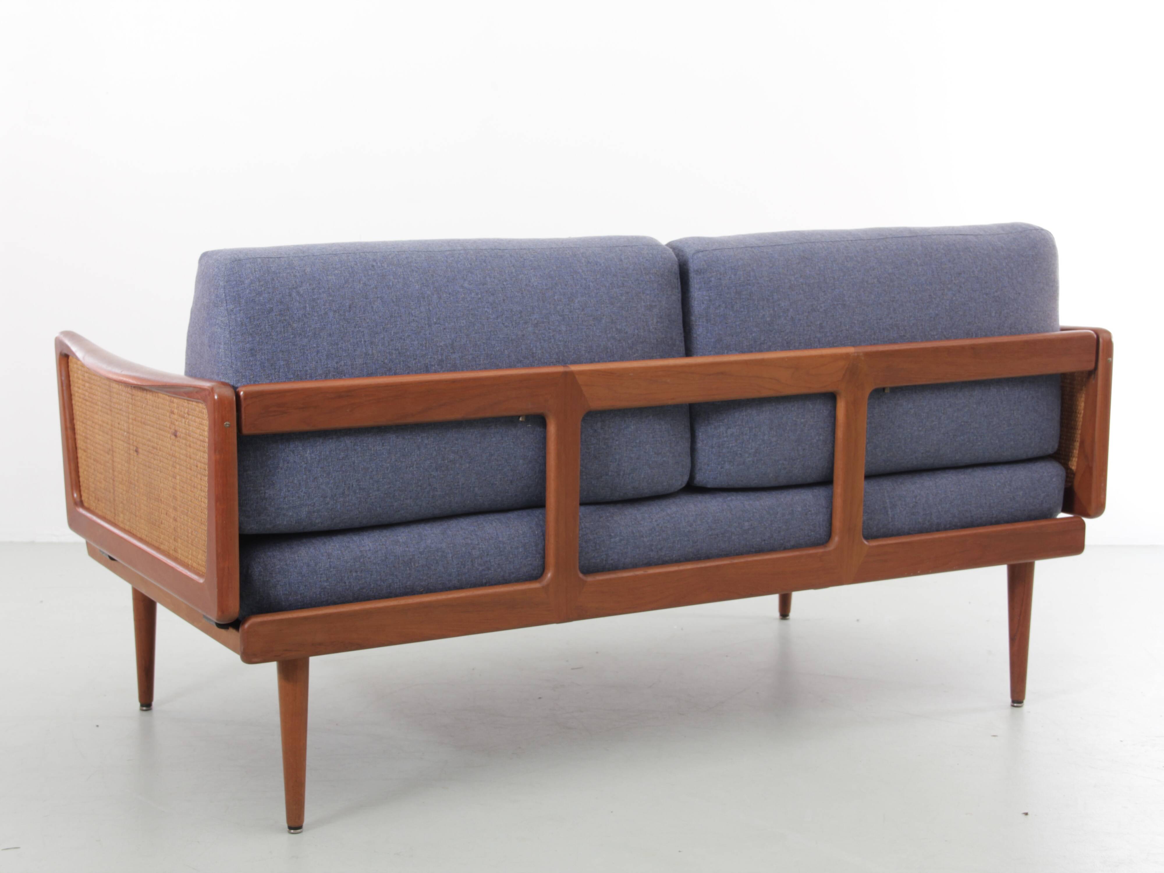 Banquette scandinave convertible modèle FD 451