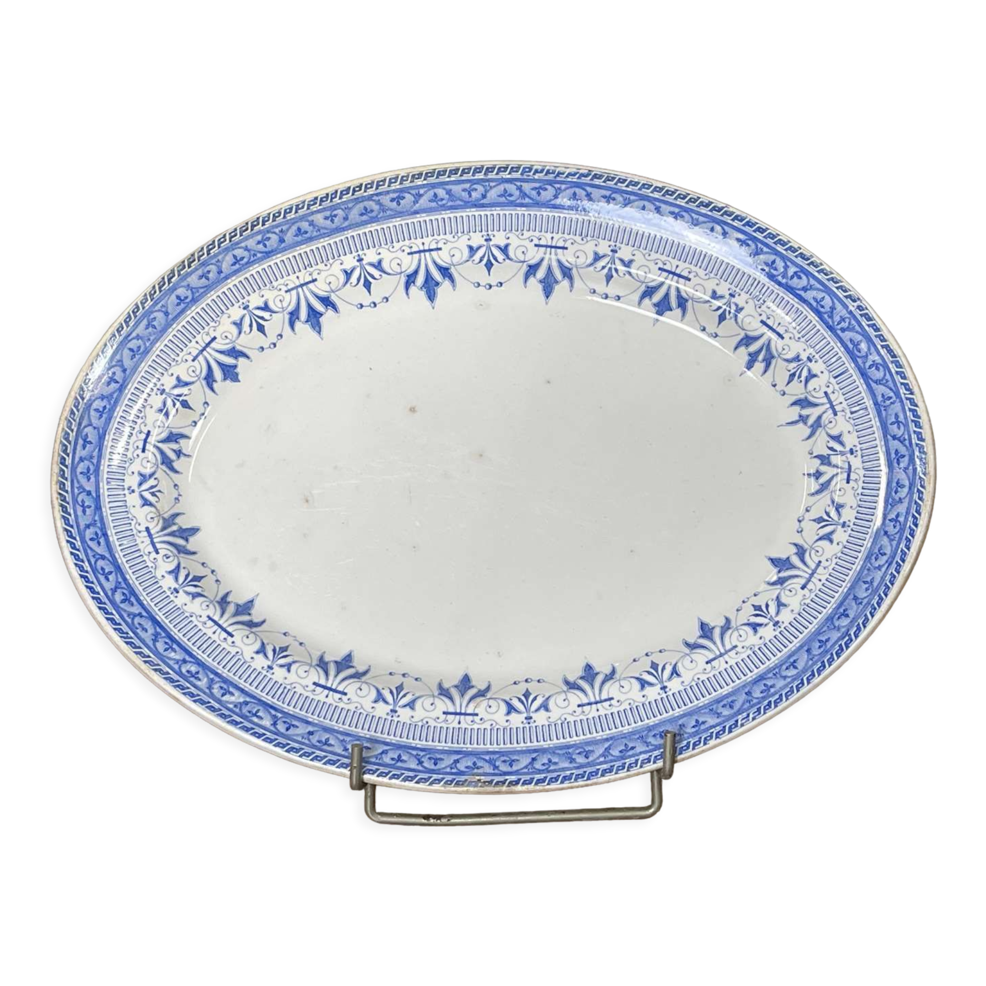 Dish of the early twentieth century