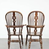 Set of two antique English highback Windsor chairs from the 18th century