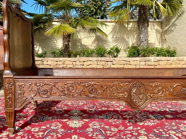 Pair of oak beds style Louis XV /Louis XVI