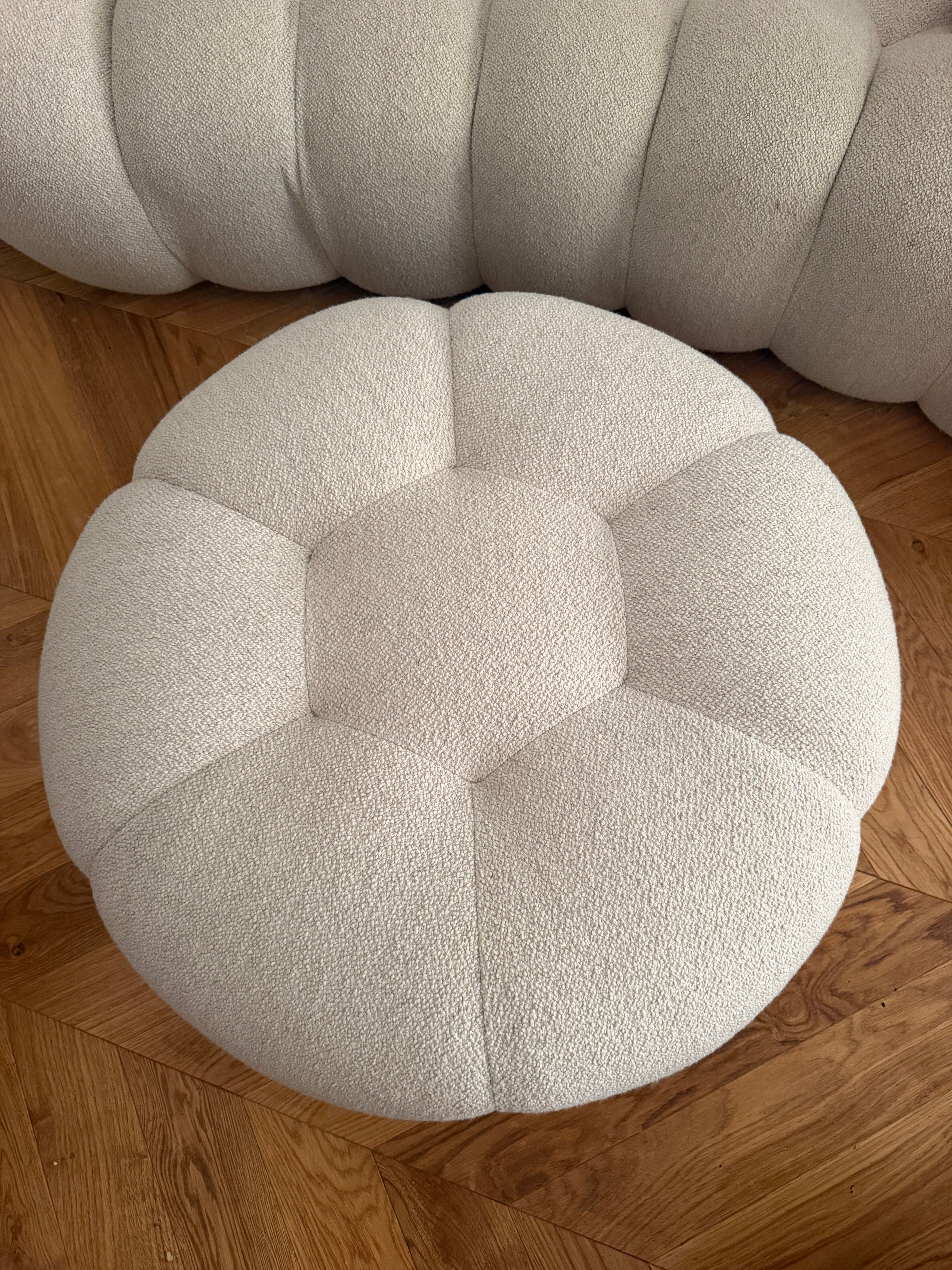 Round pouf Roche Bobois