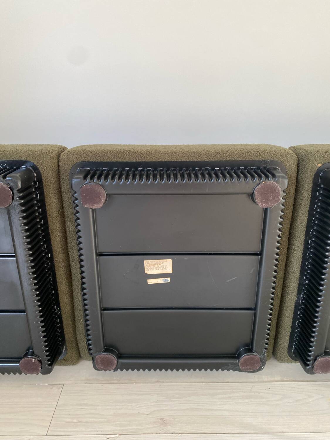 6 Herman Miller armchairs 1970