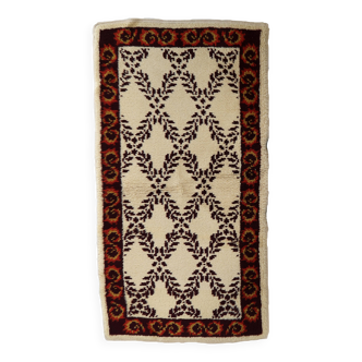 Tapis vintage français Savonnerie fait main en laine – 78 x 148 cm – années 1960