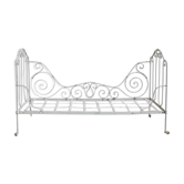 Lit ancien en fer forgé banquette