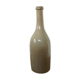 PRODUCT Old stoneware bottle5