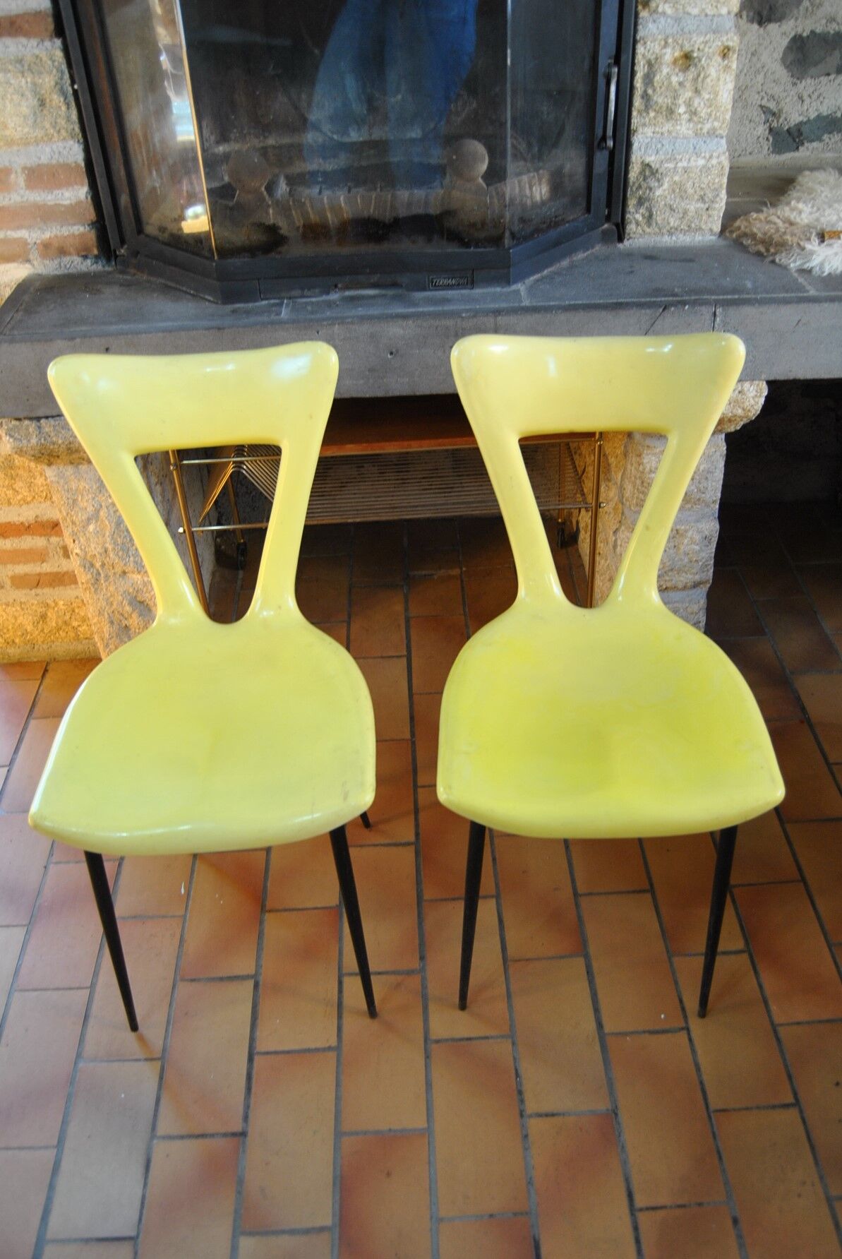Pair of Gilac vintage 70s design chairs