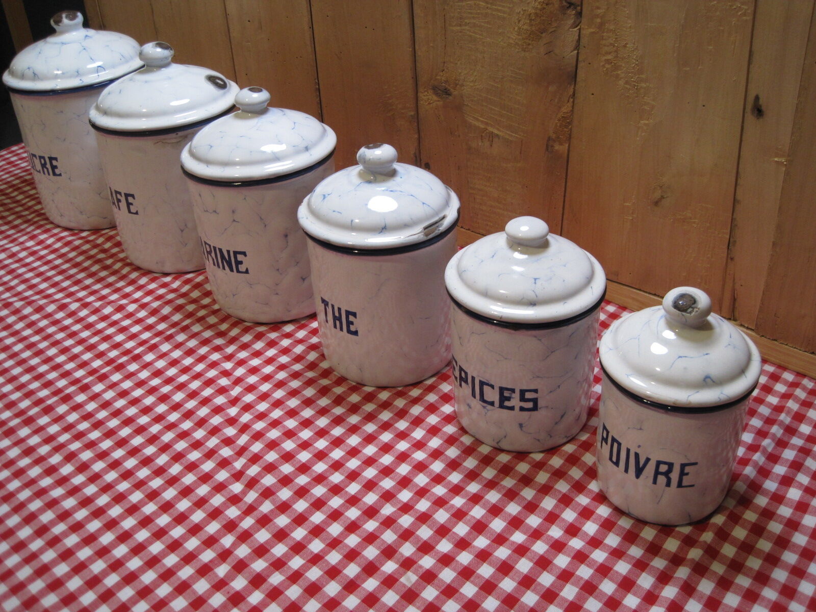 6 old spice pots in white and blue enamelled sheet metal