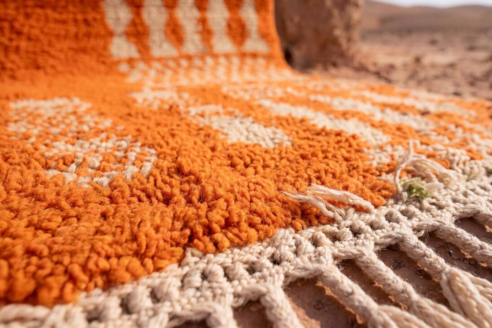 Luxury orange rug artisanal 200cm × 300cm