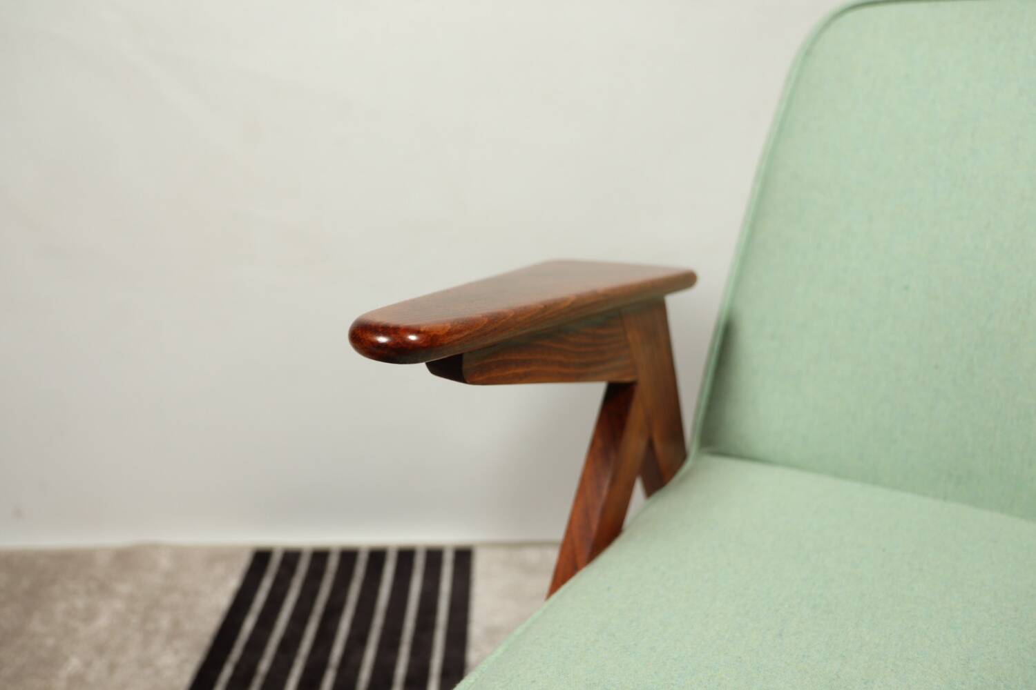 Vintage armchair in natural wool, Le vertu menthe, by Chierowski