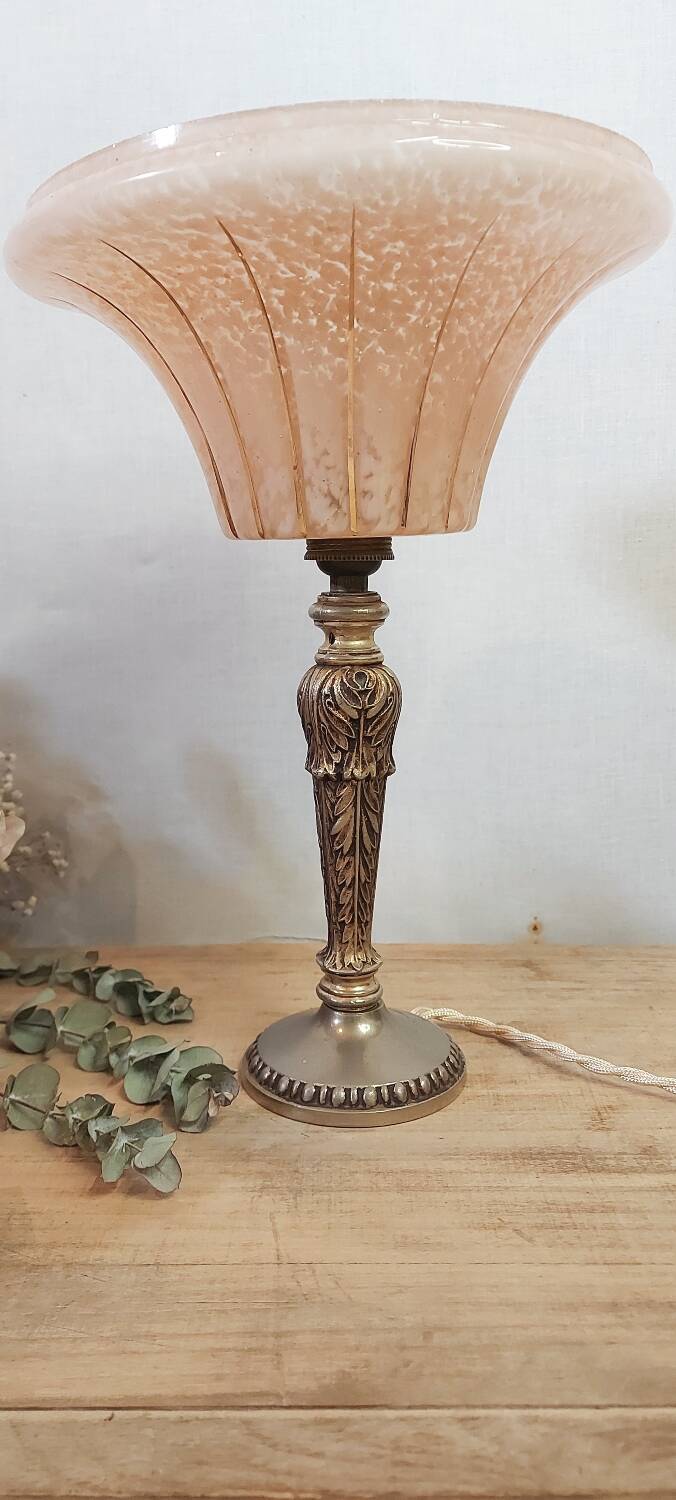 Art deco lamp