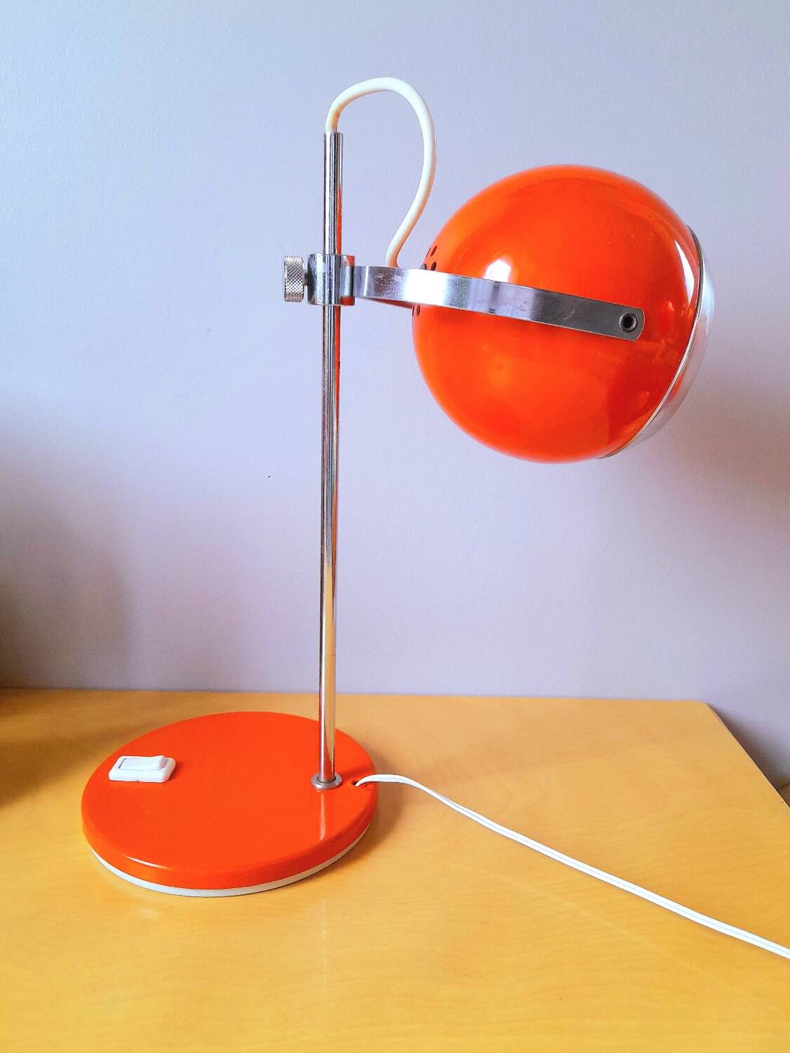 Eyeball lamp, space age 70s