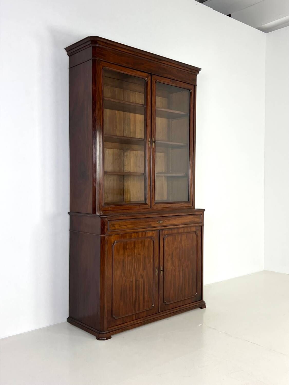 Bibliothèque en acajou