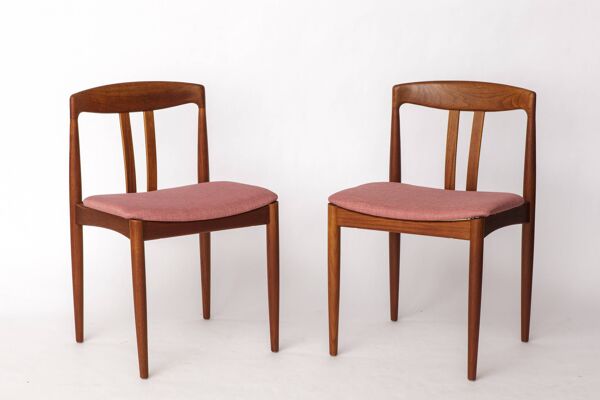 Paire de chaises de salle à manger Bramin en teck – Danemark, années 1960 – Revêtement rose