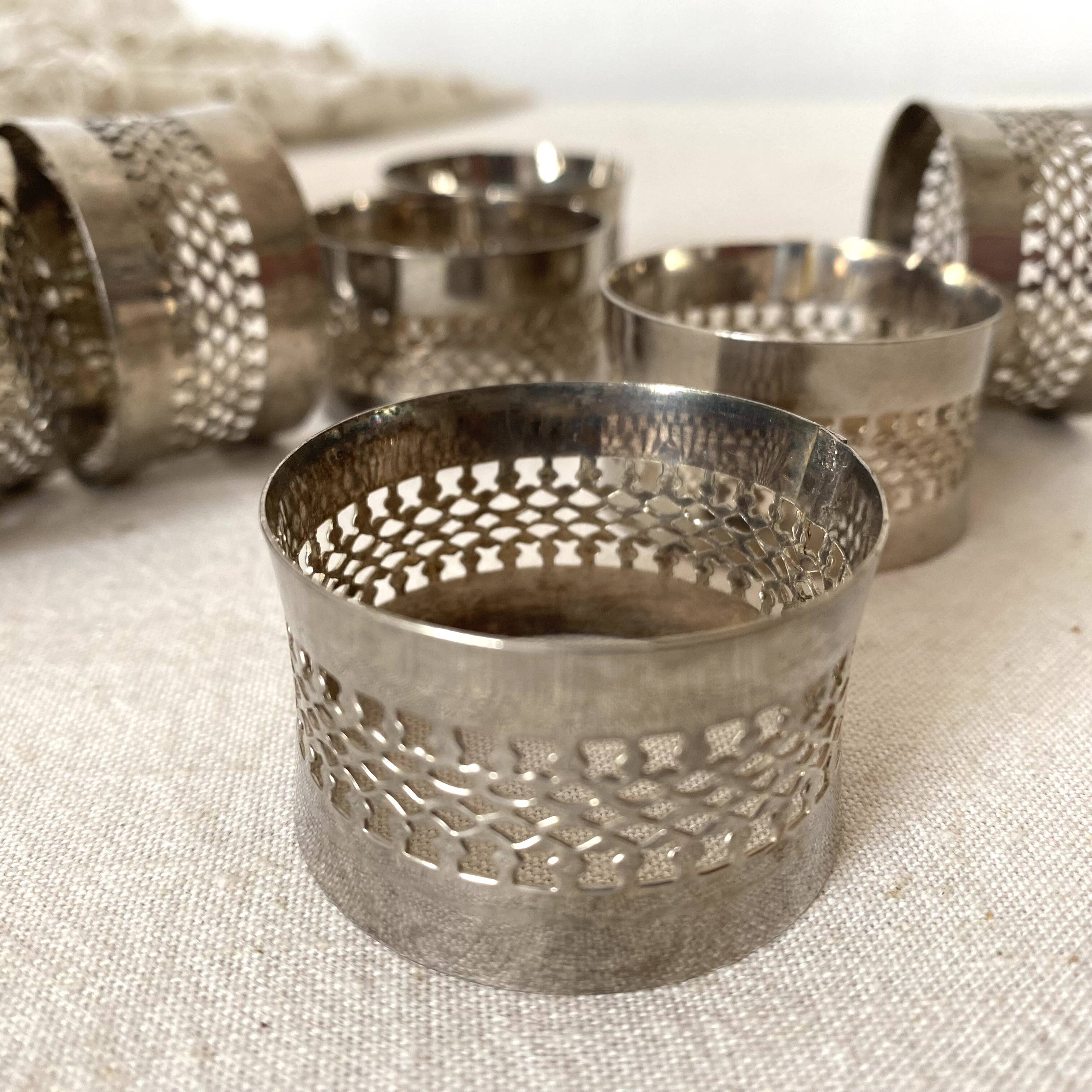 Openwork metal napkin rings