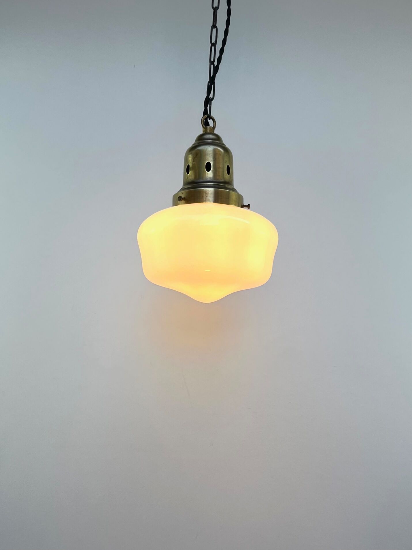 Chandelier 1920 opaline brand bag paris petit modele