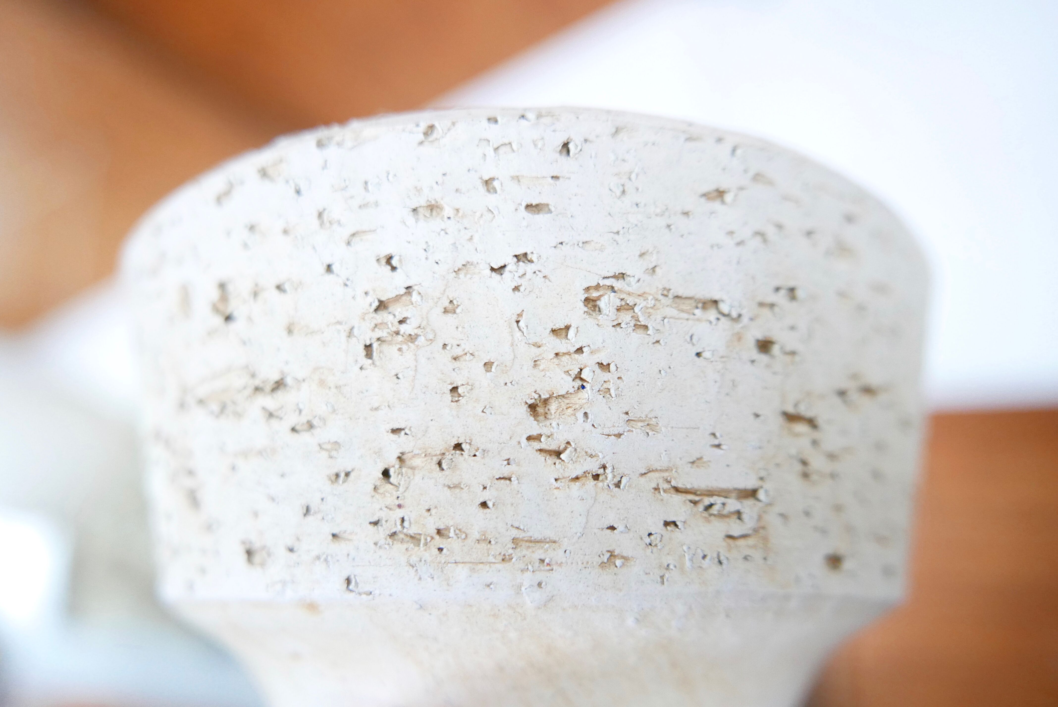 White ceramic pot cover, 1950s