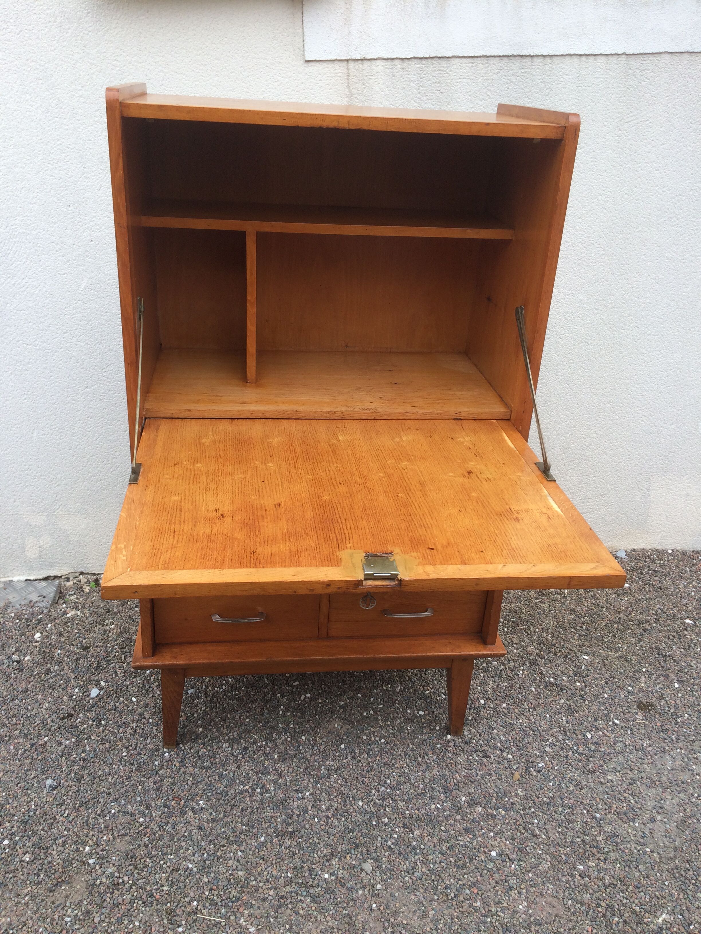 Secretary of an officer of the French army