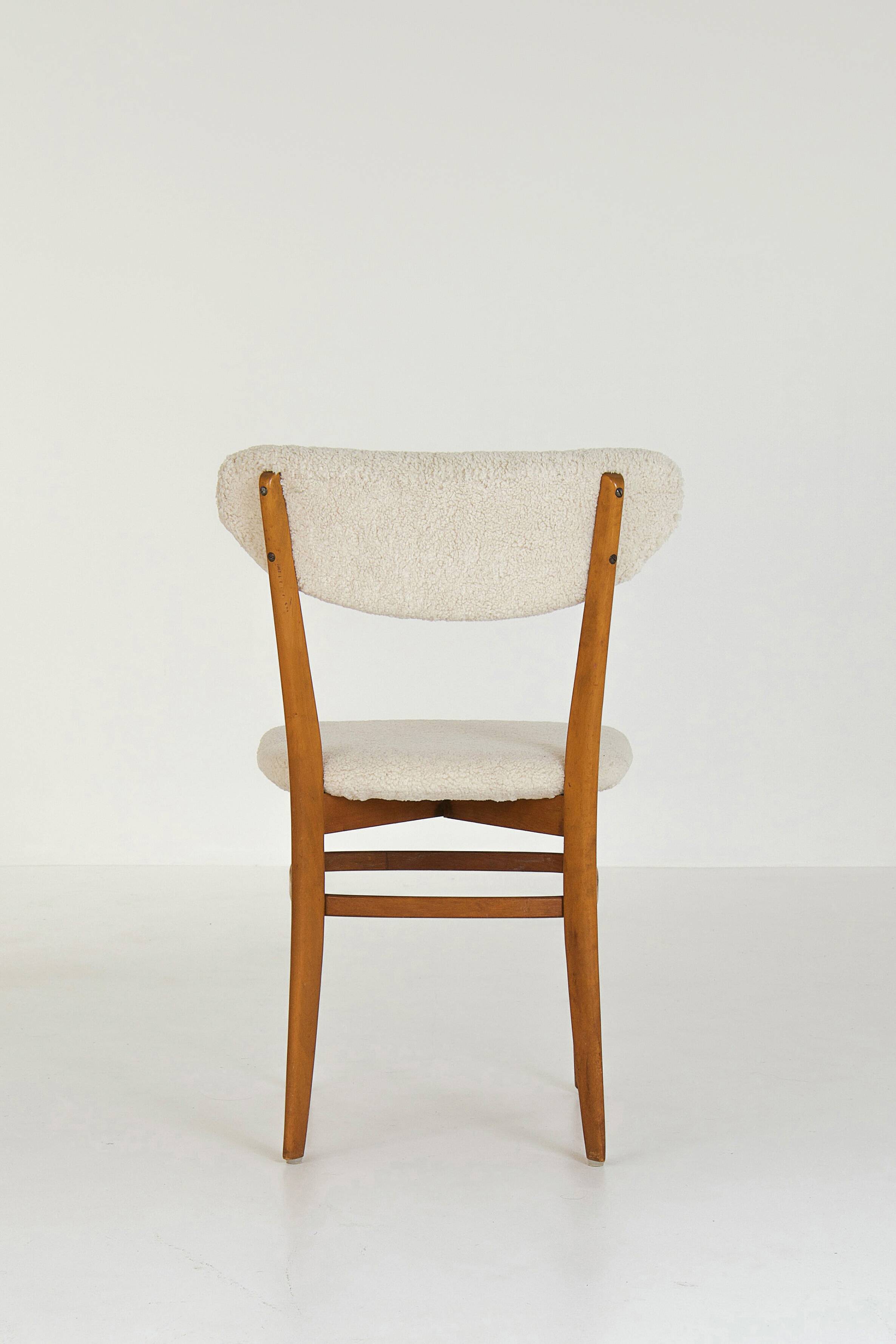 4 chaises de salle à manger de la série « Triva »