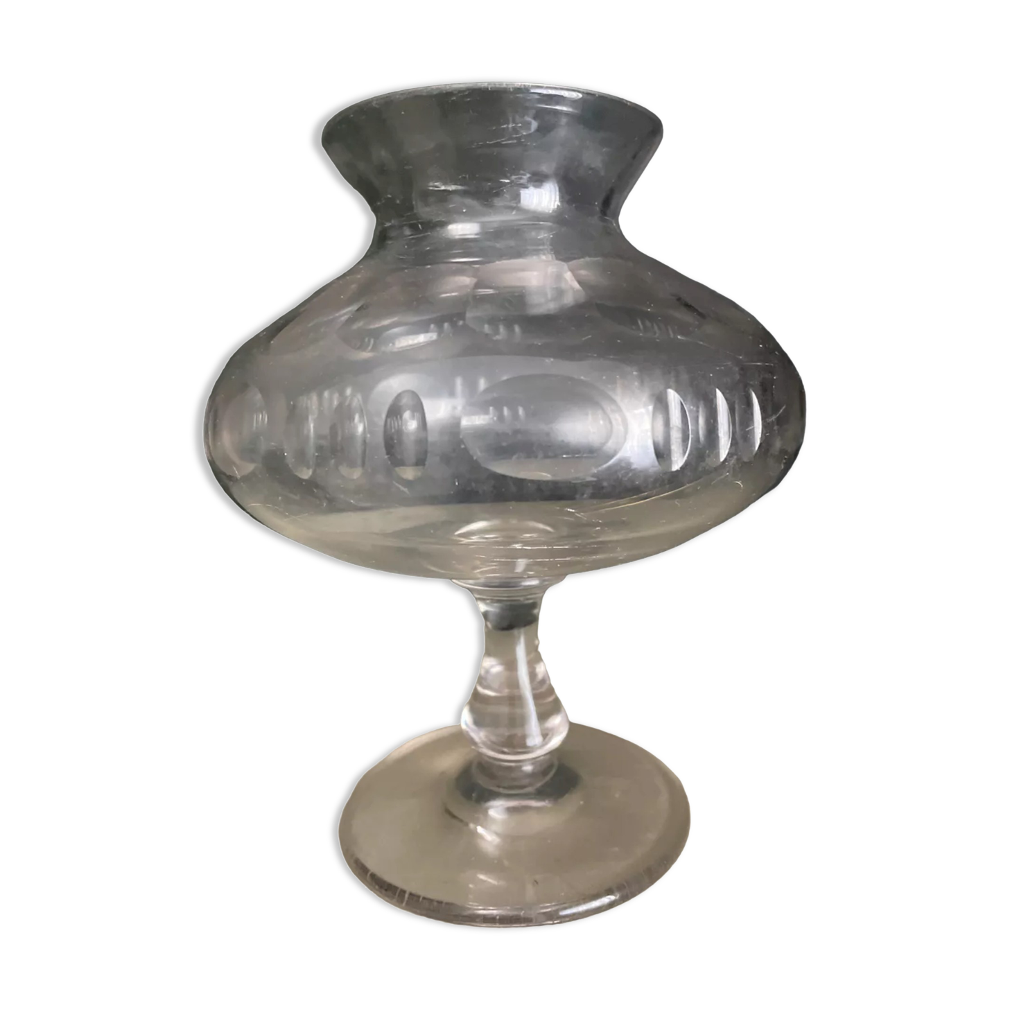 Pot with leeches crystal nineteenth century