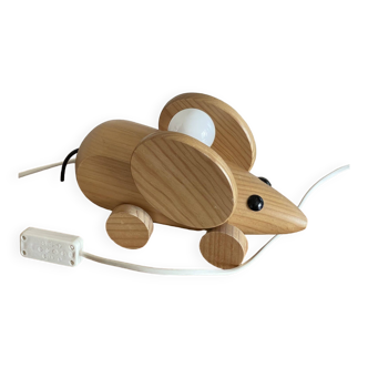 Wooden mouse lamp