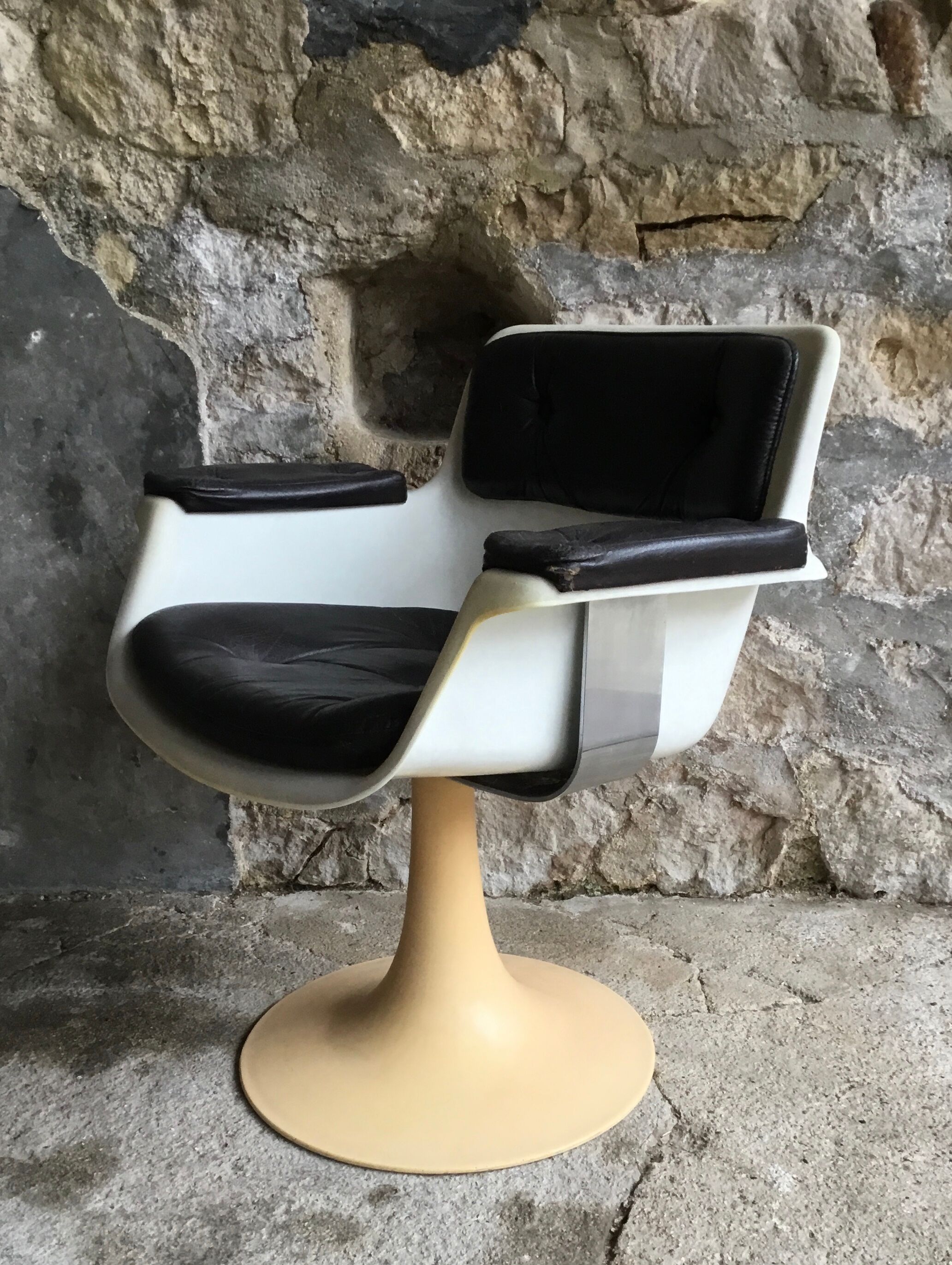 Fauteuil Albert Jacob pieds tulipe pour Grosfillex, 1970