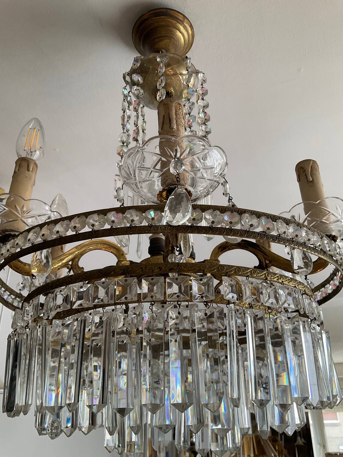 Cascade chandelier with crystal drops