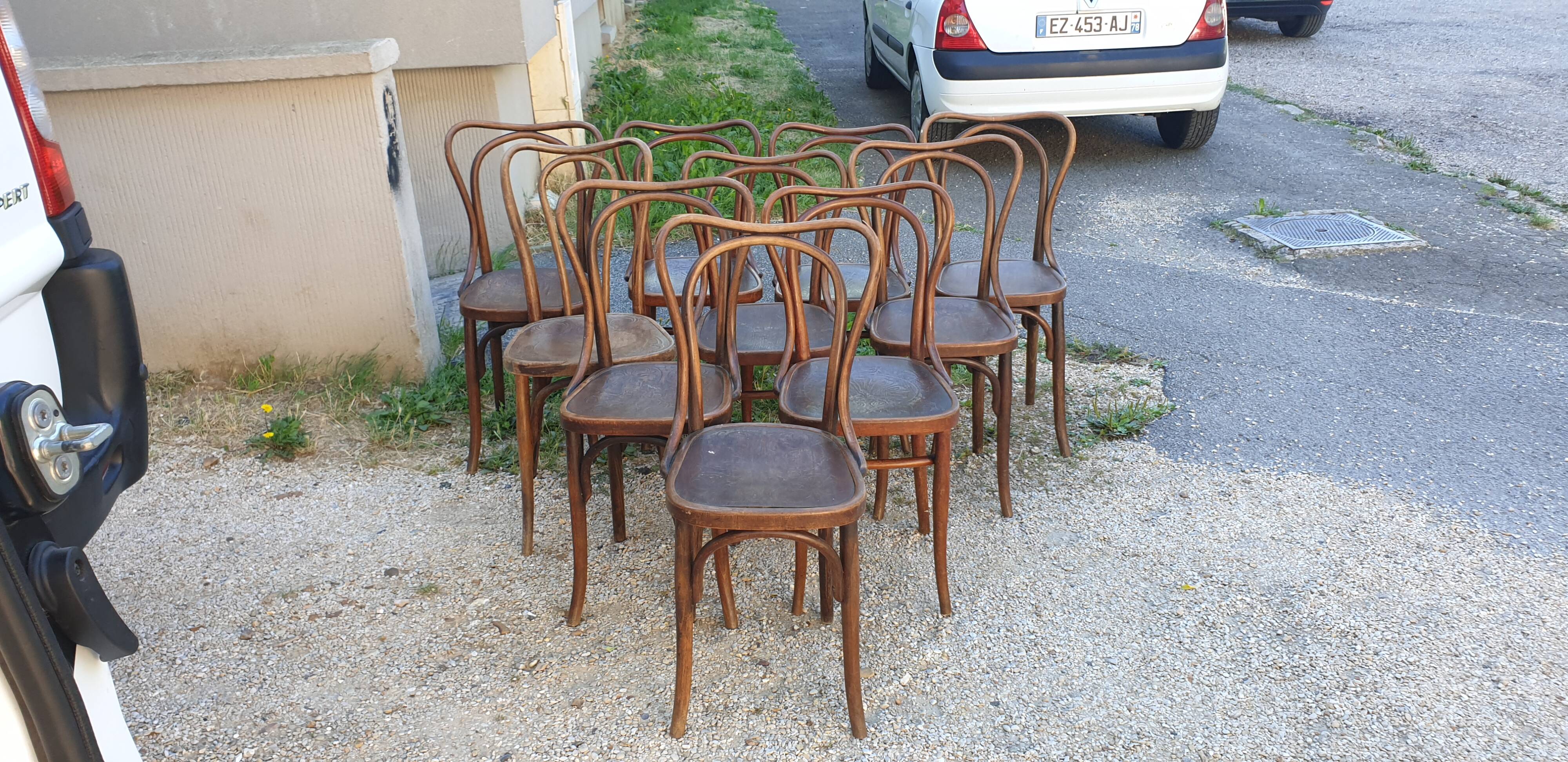 10 chaises Jacob & Joseph Kohn en bois courbé 1900