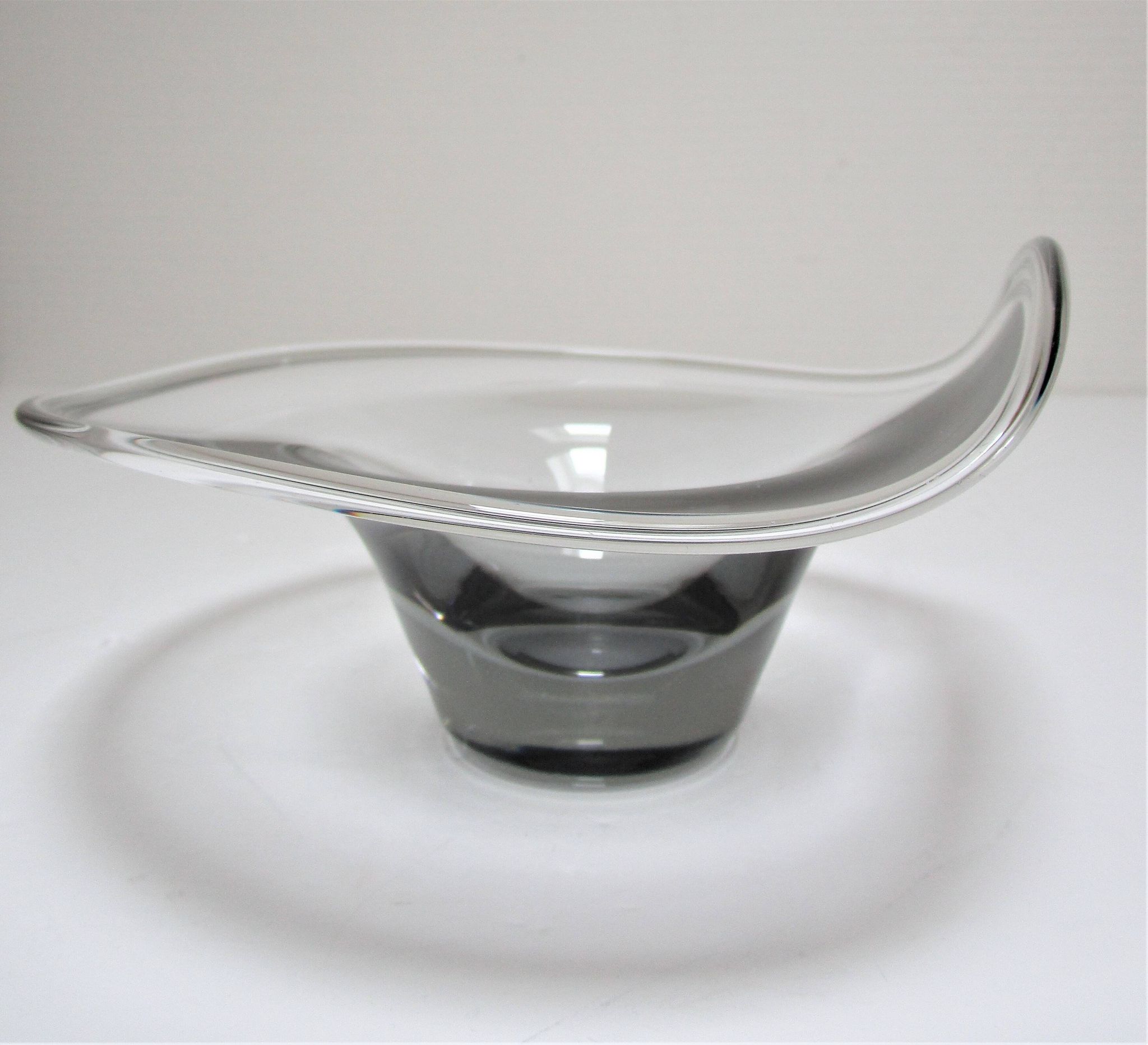 coupelle verre vicke lindstrand kosta design estampillé