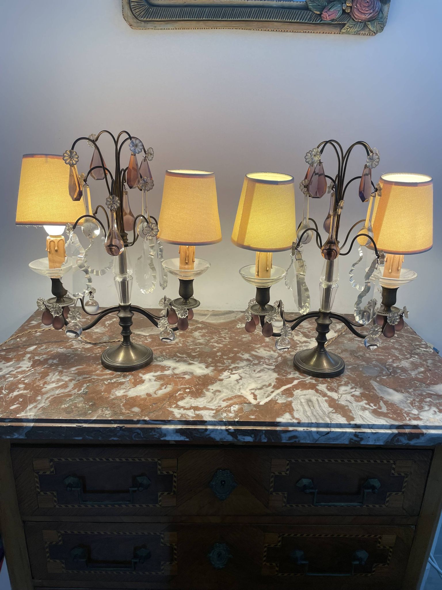 pair of chandeliers, lamp, silver-plated metal, crystal, tassels, florets, pendant, rosettes