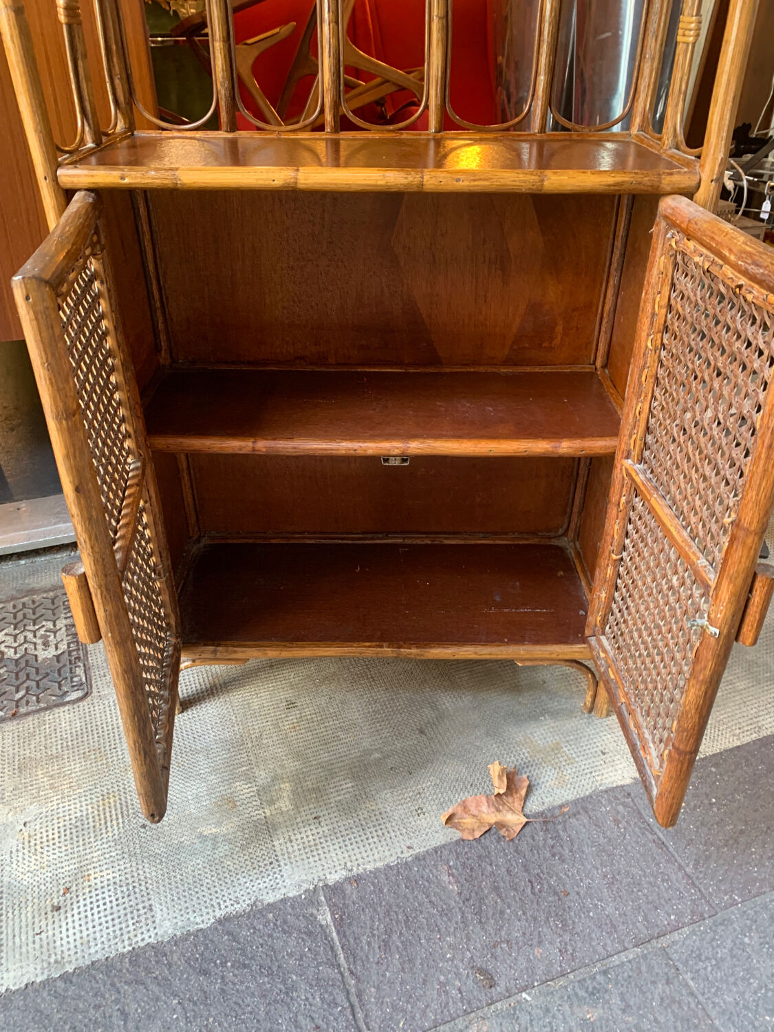 70's rattan shelf.