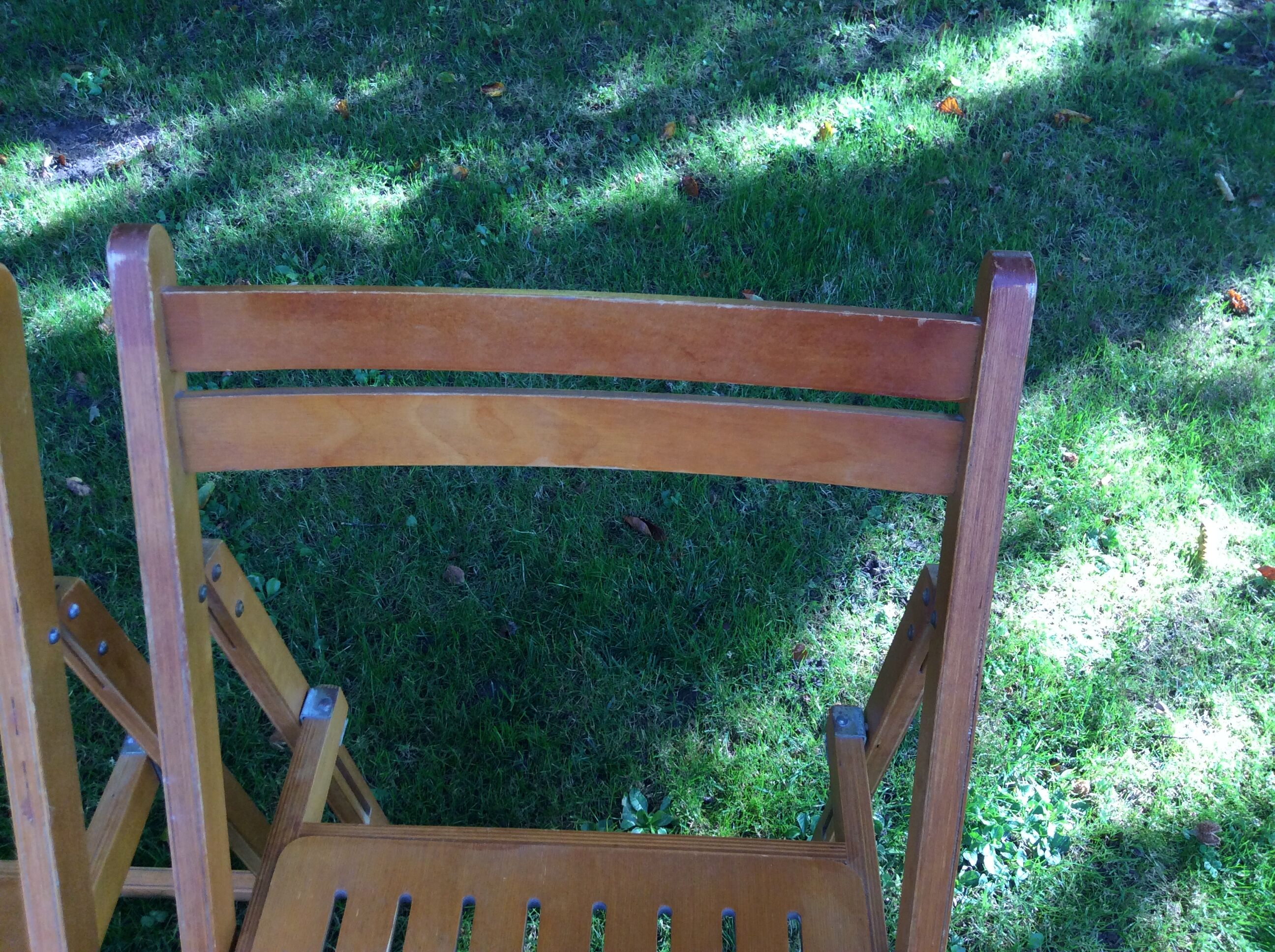Series of 3 folding chairs