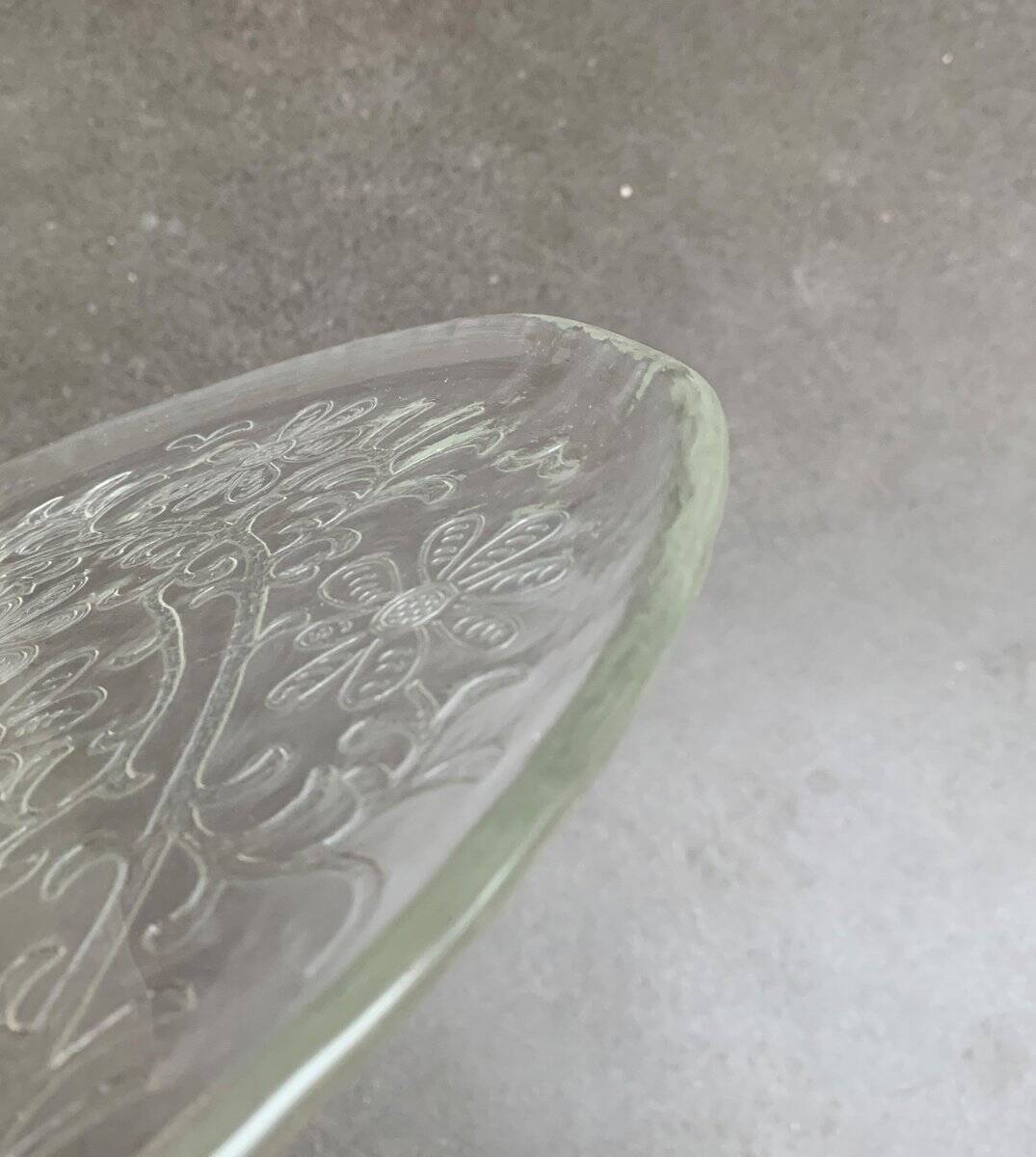 Large Finnish glass plate from the mid-century by Humppila.