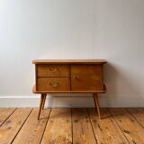 Mini commode