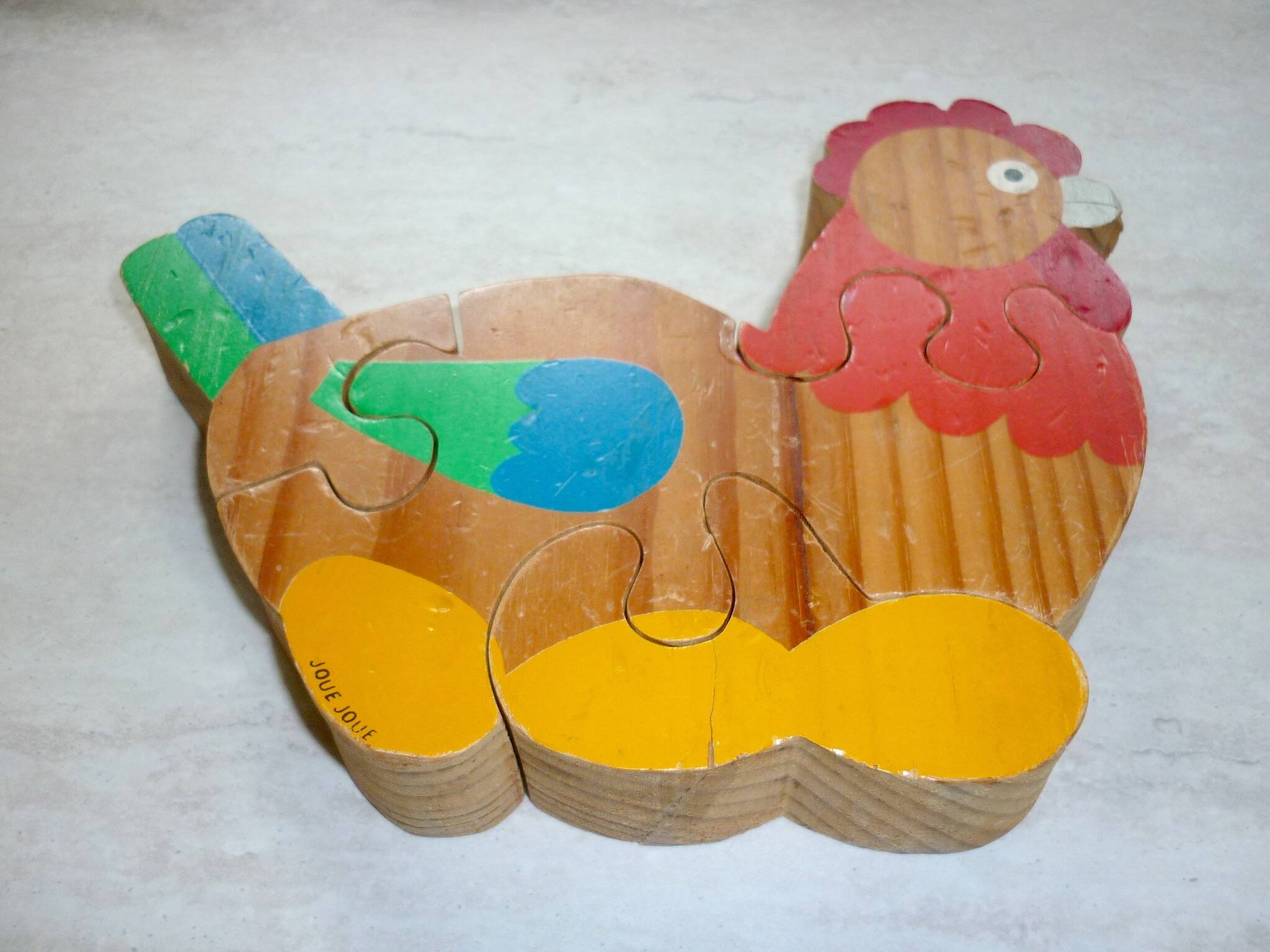 4 piece wooden hen puzzle