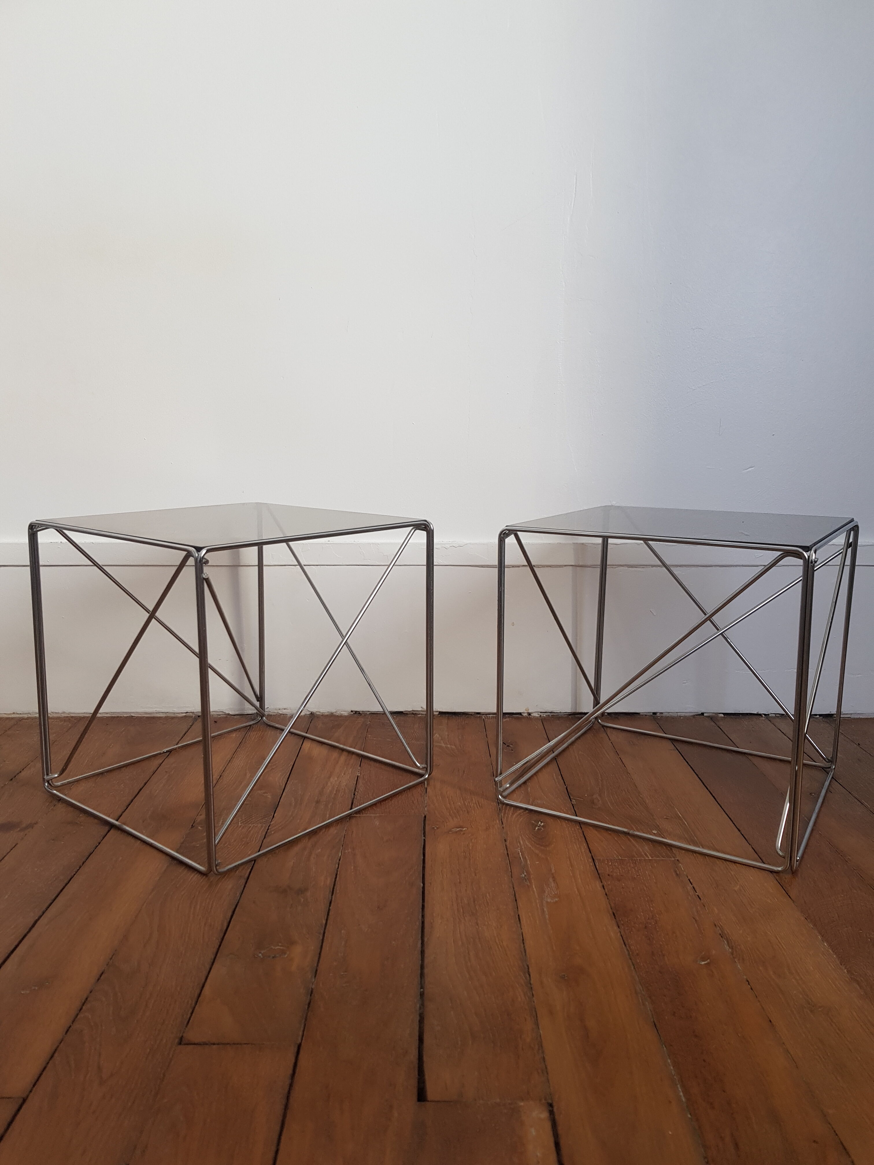 Model iscocèle coffee tables by Max Sauze