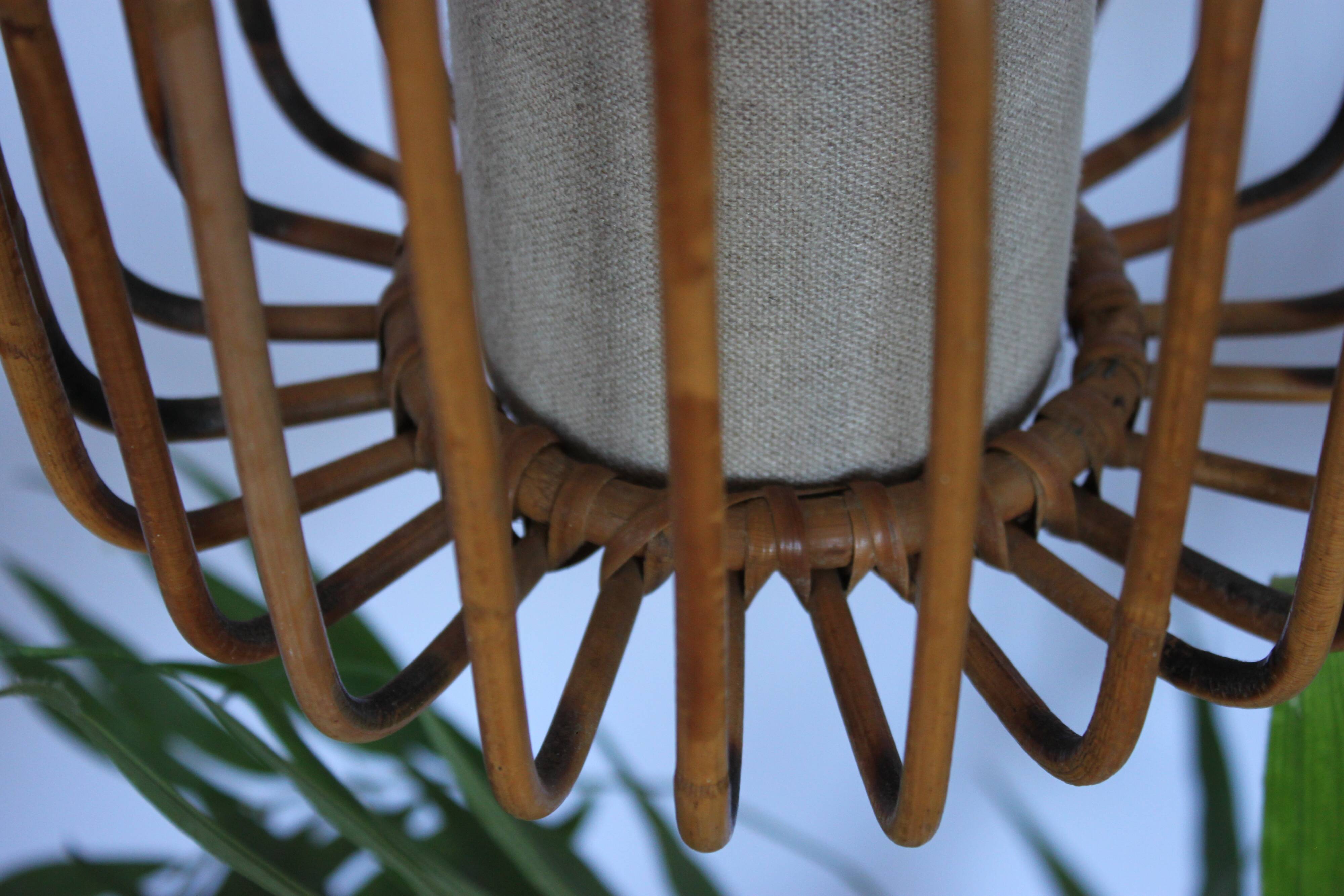 Hanging years 60 in rattan